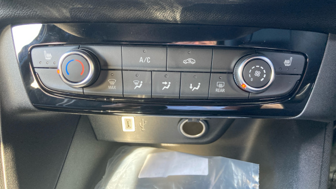 Vauxhall Corsa 1.2 Turbo Yes 5dr [Winter Pack] Petrol Hatchback - Image 28